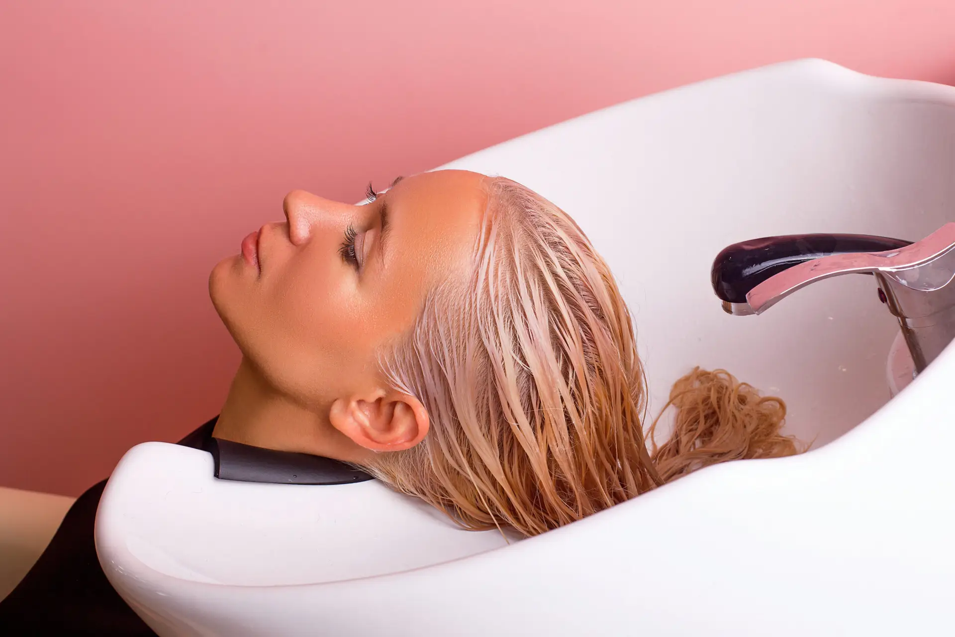 A relaxing hair wash at Lotus Hair Salon